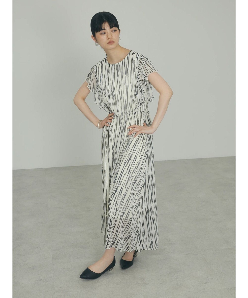 Green Parks ａ．肩フリルプリントワンピース 