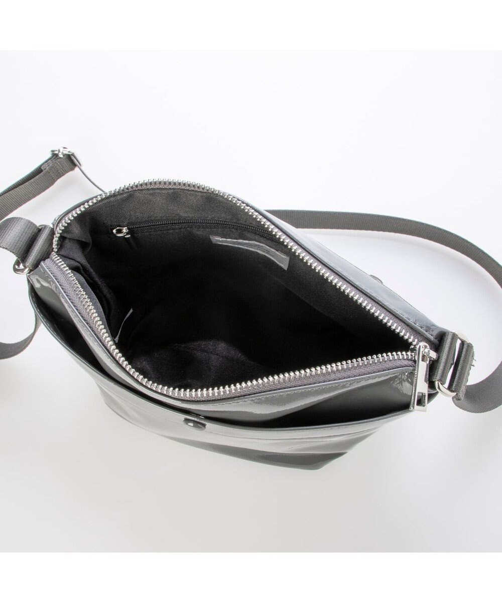 UNBILLION カシュカシュ cachecache / ソフトエナメル舟型ショルダー 