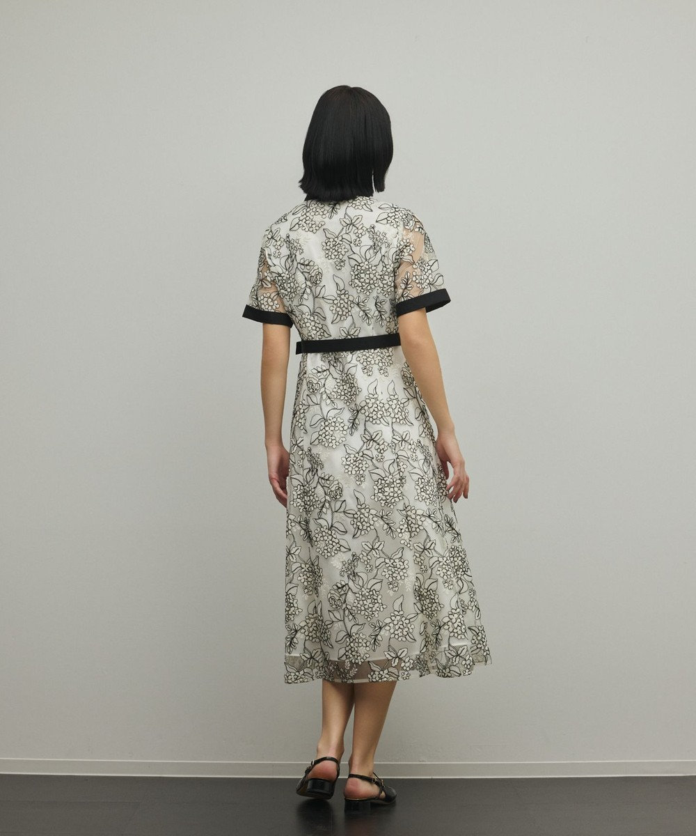 GRACE CONTINENTAL フラワーコード刺繍ワンピース 