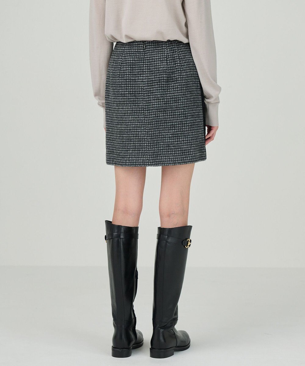 GRACE CONTINENTAL シャギーチェックミニスカート 