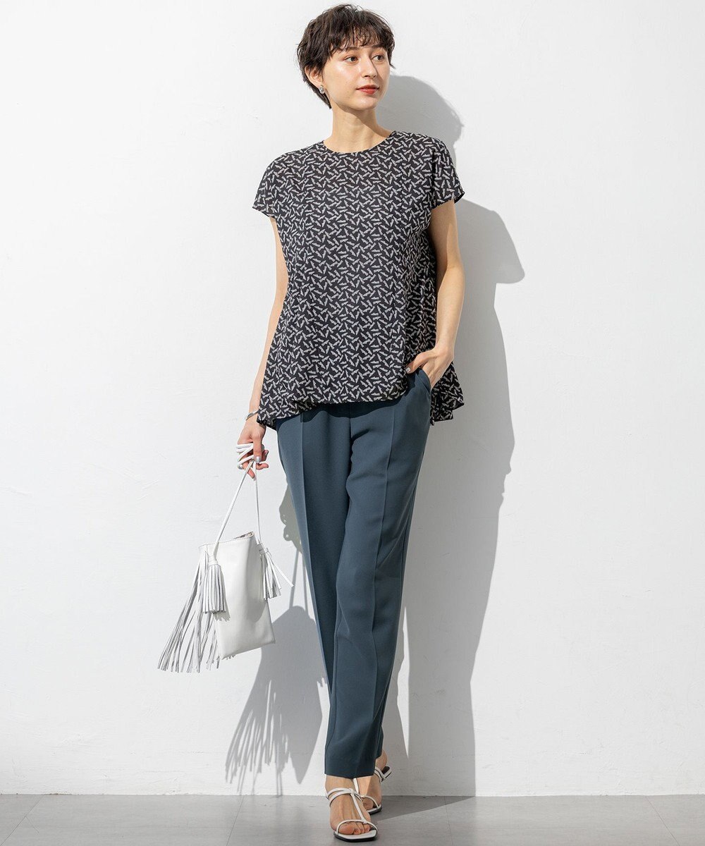 23区 【Oggi7月号掲載/吸水速乾/接触冷感/UVカット】ストレッチジョーゼット テーパード パンツ 