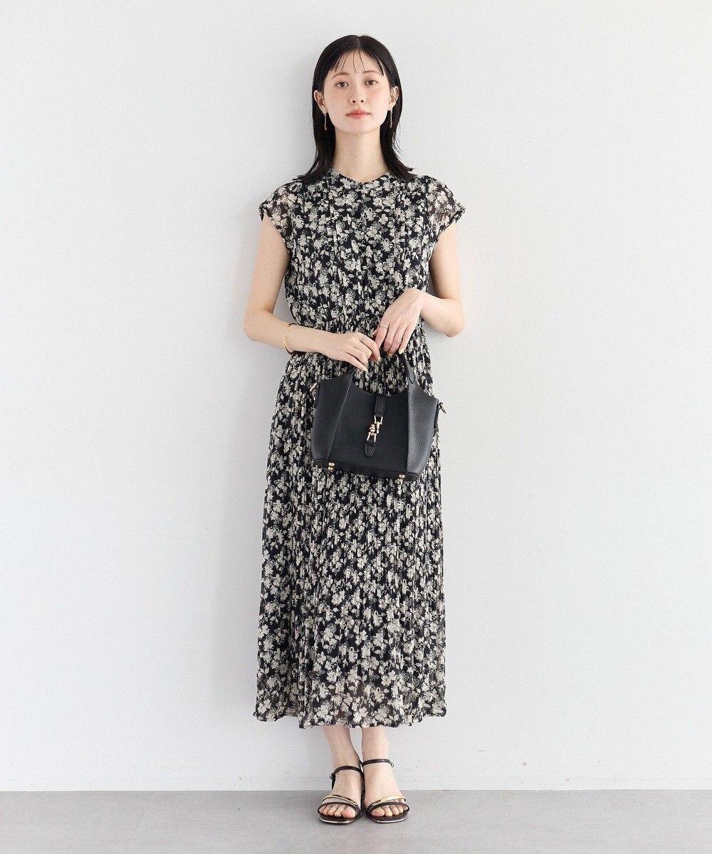YECCA VECCA 花柄プリーツワンピース 