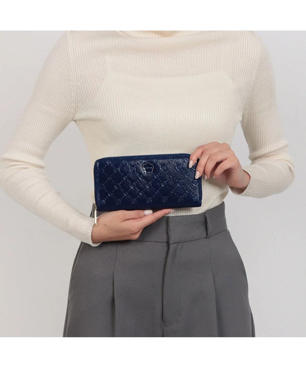 CLATHAS アクシオン ラウンド長財布 