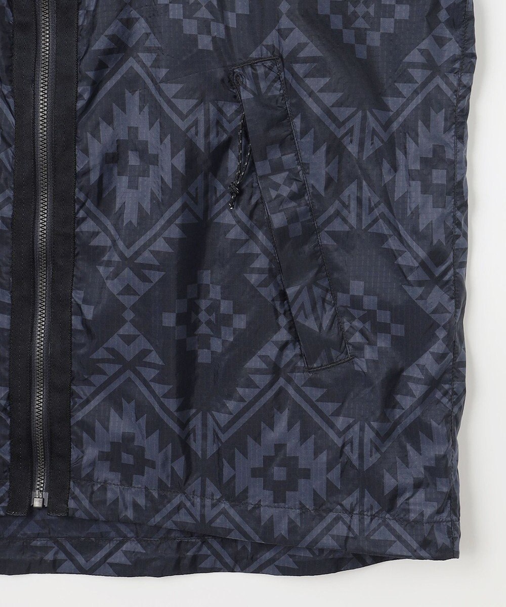 JOSEPH ABBOUD MOUNTAIN 【UNISEX】ポケッタブル ネイティブモチーフリップブルゾン 