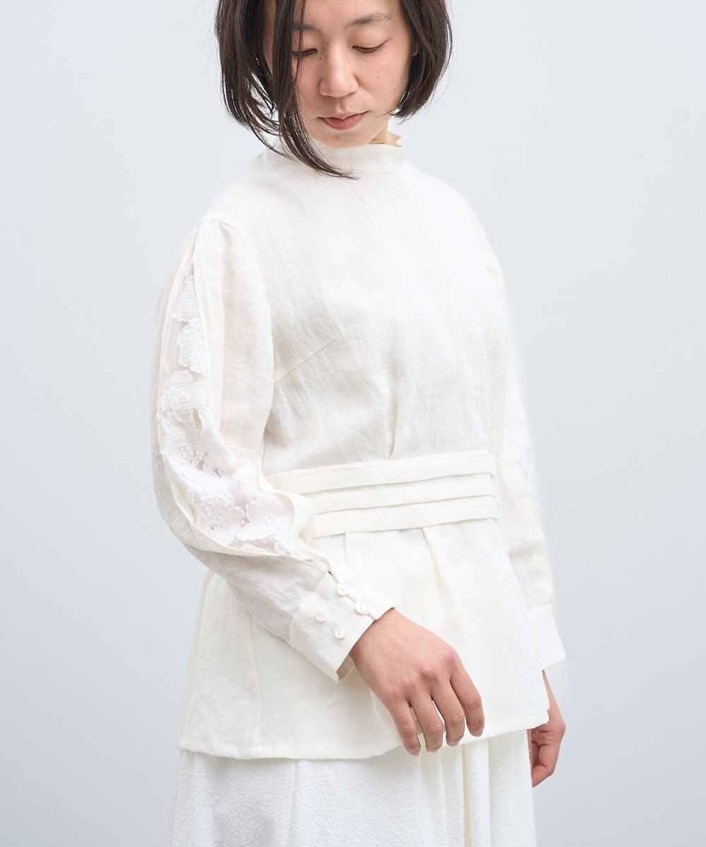 muuc 〈高品質ベルギーリネン100%〉〈通年着られる〉カットジャカード生地デザイン袖 クラシカルシルエットのブラウス 