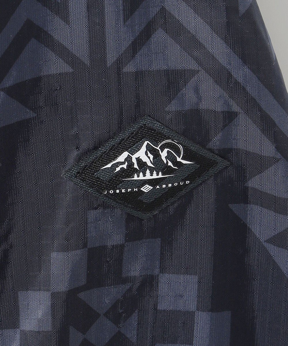JOSEPH ABBOUD MOUNTAIN 【UNISEX】ポケッタブル ネイティブモチーフリップブルゾン 