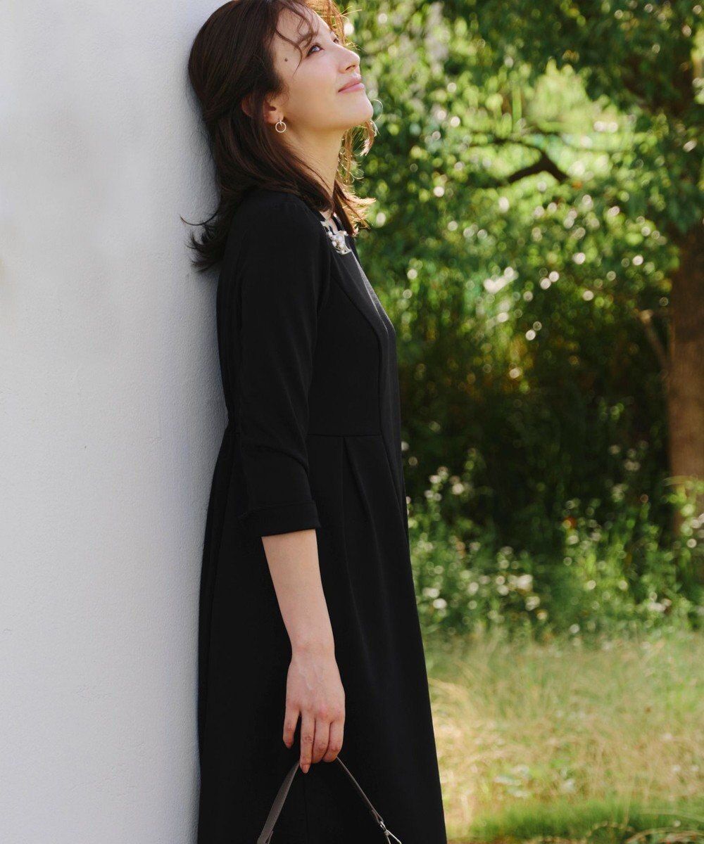 Tiaclasse 【UVカット・吸水速乾】 “きれい見え” カットソータックフレアワンピース 