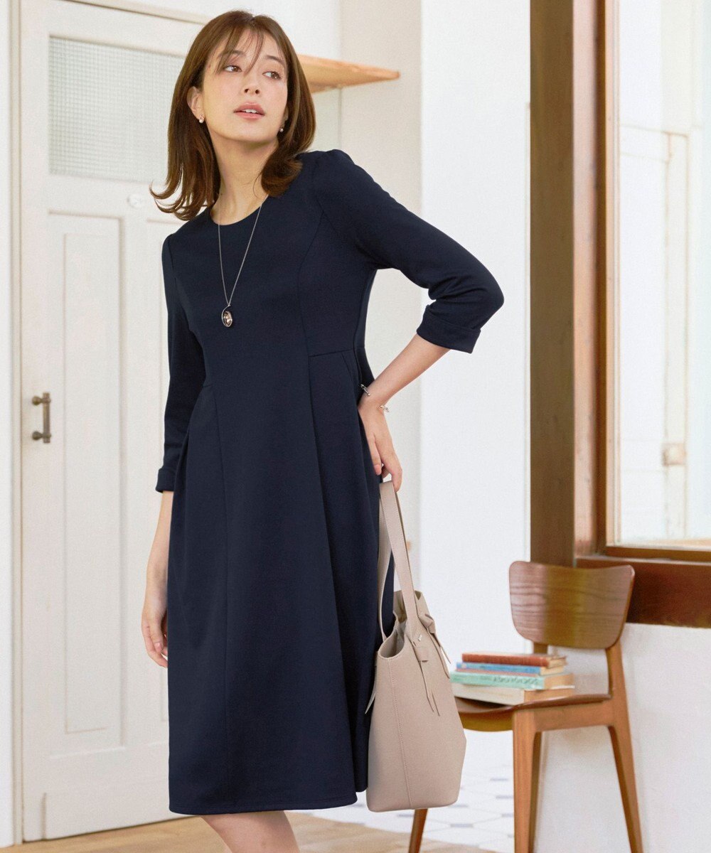 Tiaclasse 【UVカット・吸水速乾】 “きれい見え” カットソータックフレアワンピース 