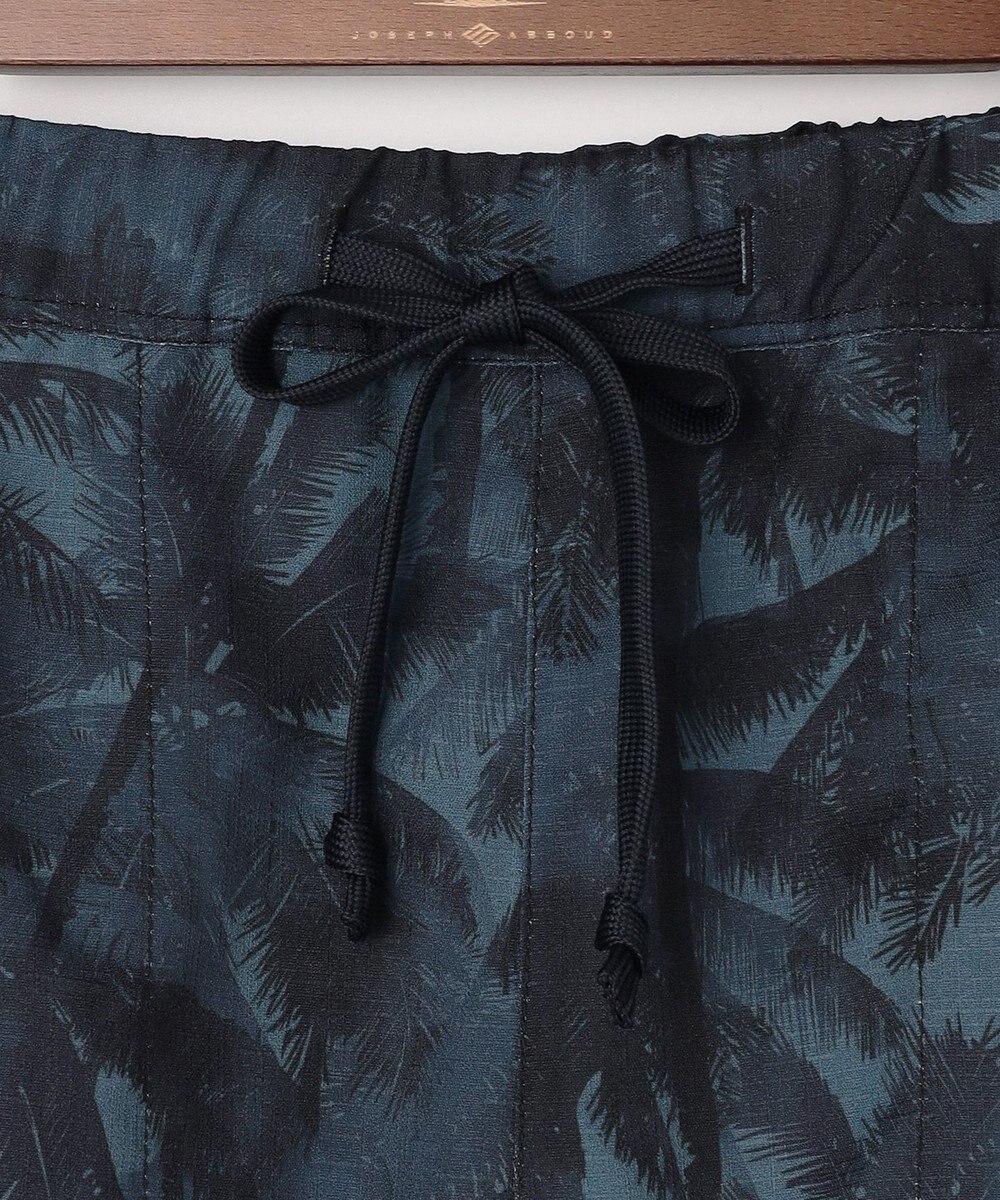 JOSEPH ABBOUD MOUNTAIN 【速乾/軽量/ストレッチ】ライトスラブボタニカルプリント  イージーショーツ 