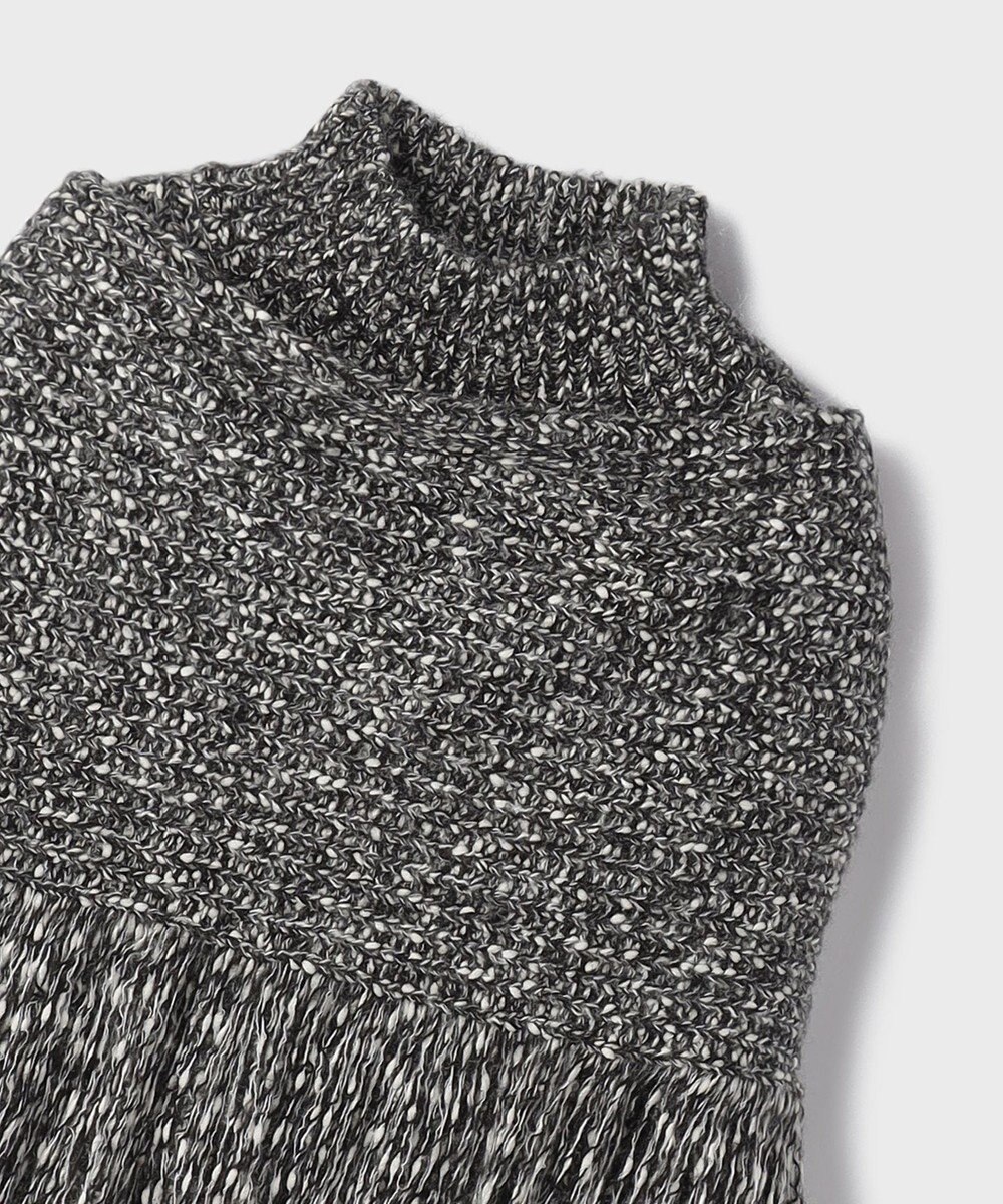 GRACE CONTINENTAL フリンジケープニットトップ 