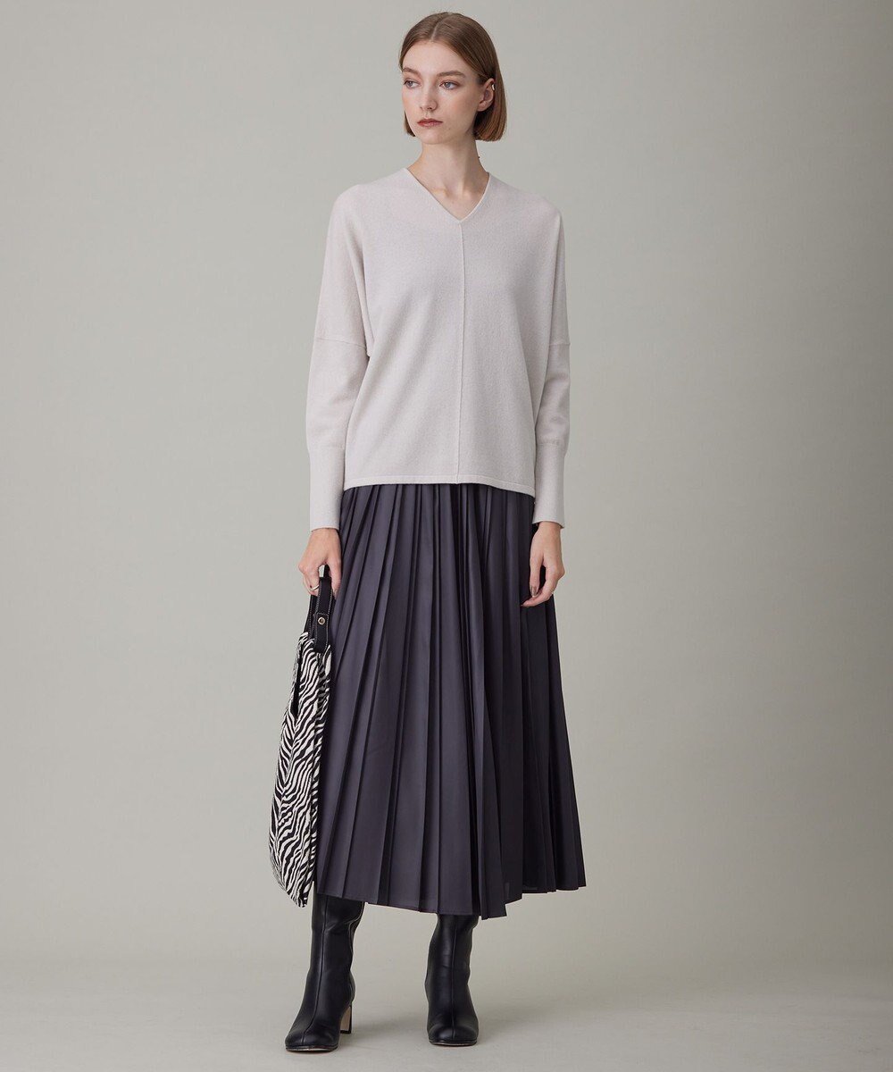 ICB 【洗える】ソフトウールハイゲージ Vネックプルオーバー 