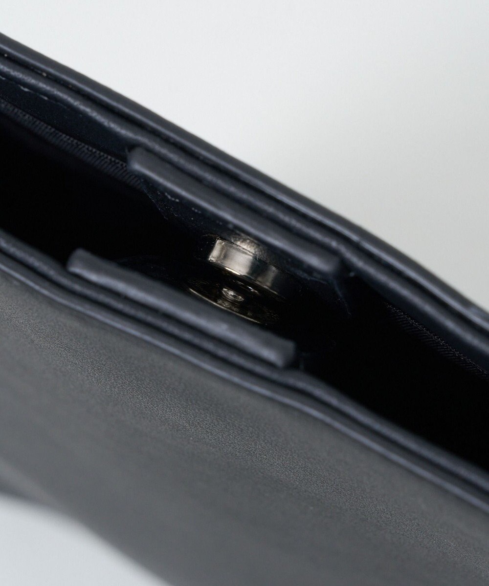 WEGO レザータッチスクエアショルダー 