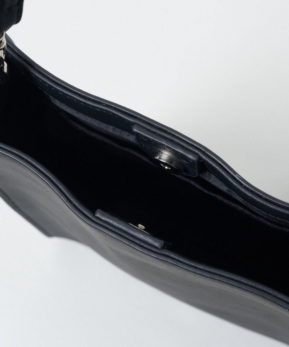 WEGO レザータッチスクエアショルダー 