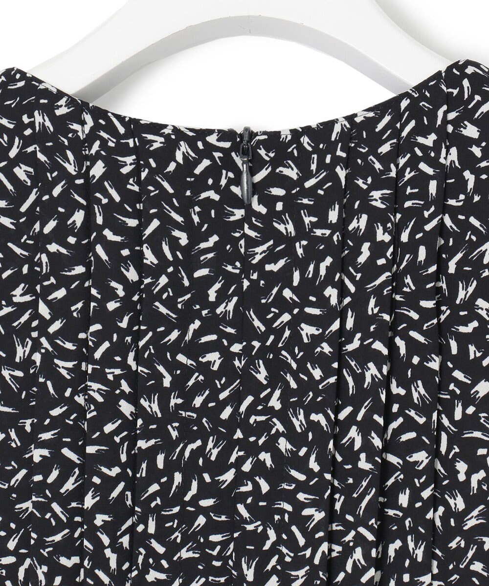 23区 L 【接触冷感/吸水速乾/洗える】ペインティングプリント ワンピース 