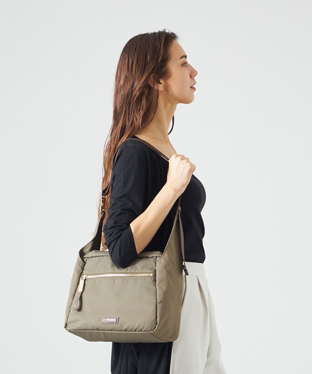 LA BAGAGERIE メタルバックル　ボックスショルダー　Sサイズ 