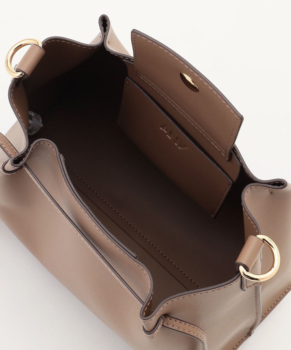 ANY タックショルダーバッグ 