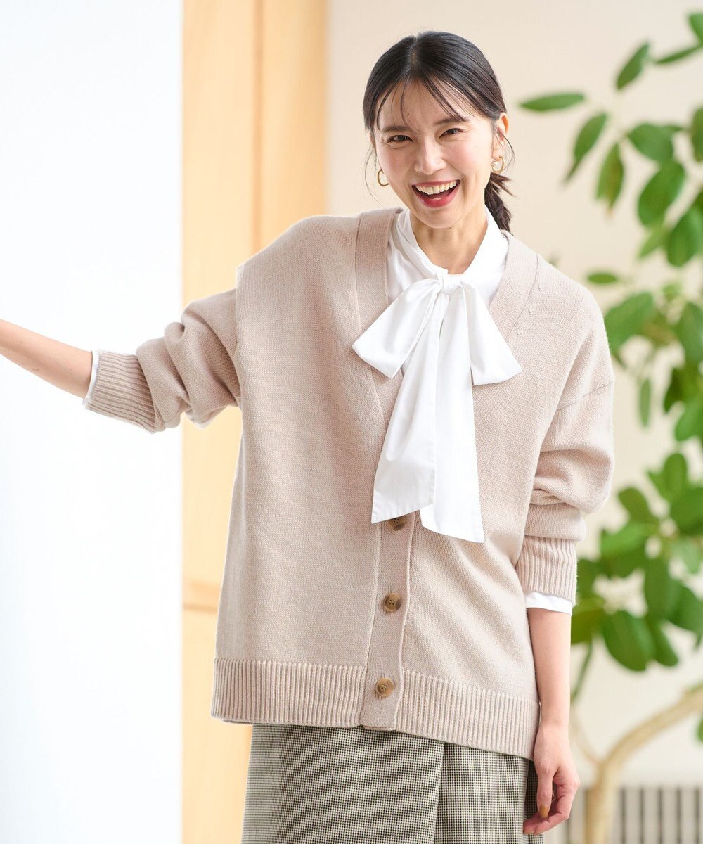 ANY 【洗濯機可】ラムウールVネック カーディガン 