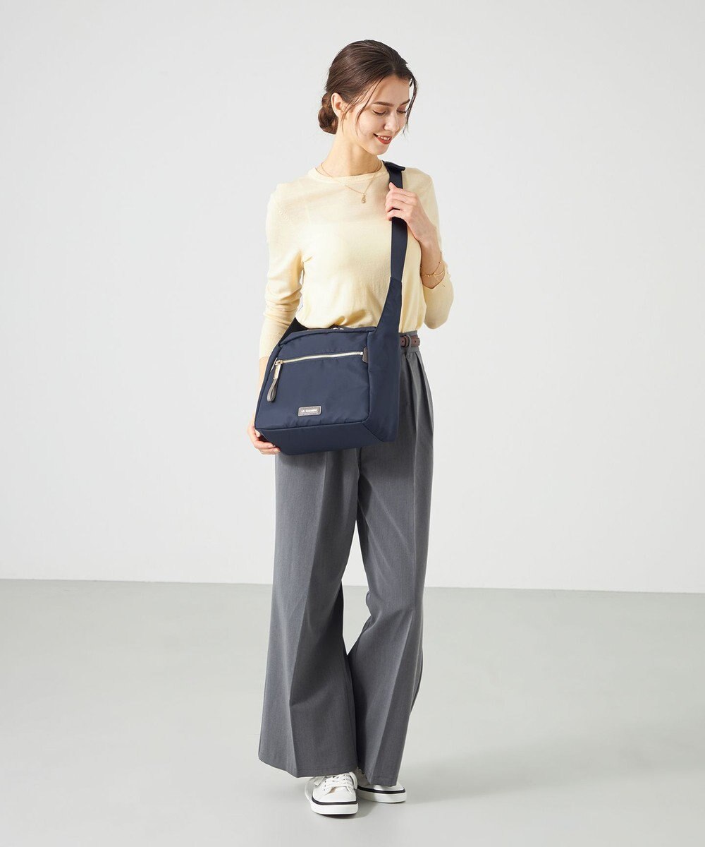 LA BAGAGERIE メタルバックル　ボックスショルダー　Sサイズ 