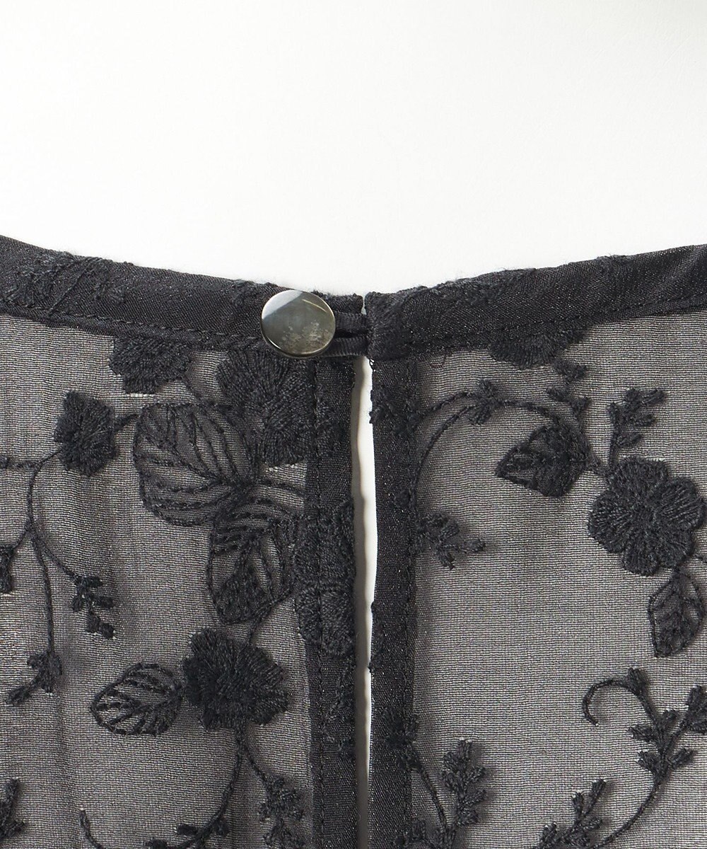 23区 L 【R(アール)】エンブロイダリーフラワー ブラウス 