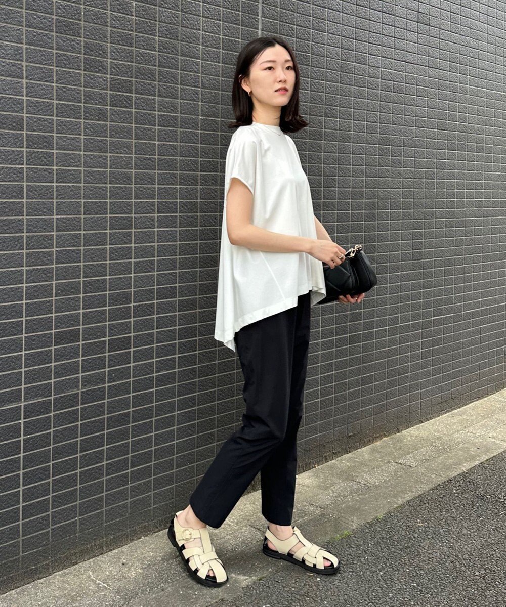 UNFILO FINE MOVE テーパードパンツ 