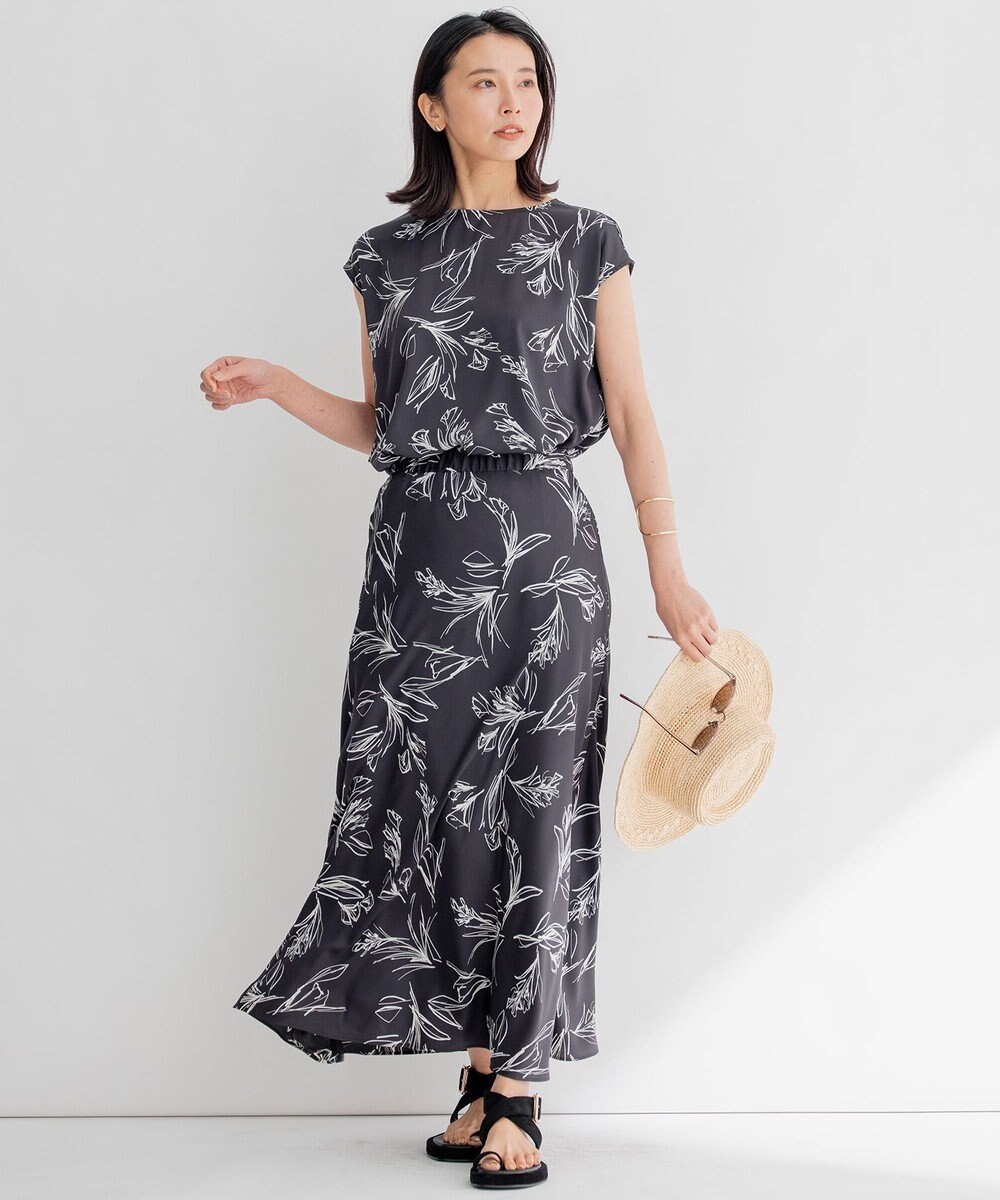 23区 【洗える】ラインフラワープリント フレンチスリーブ ブラウス 