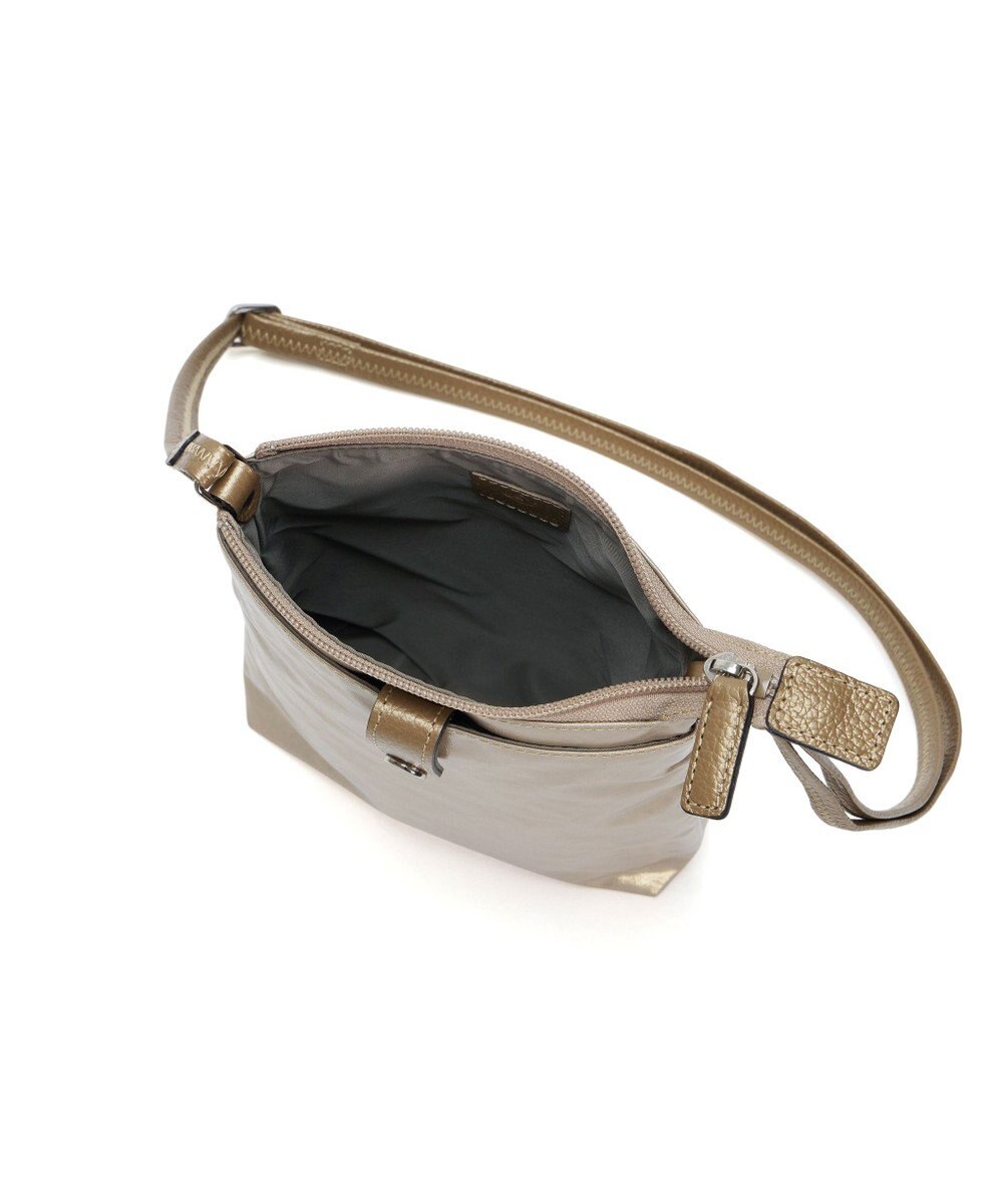 PELLE BORSA ポシェット Alive アライブ 4452 