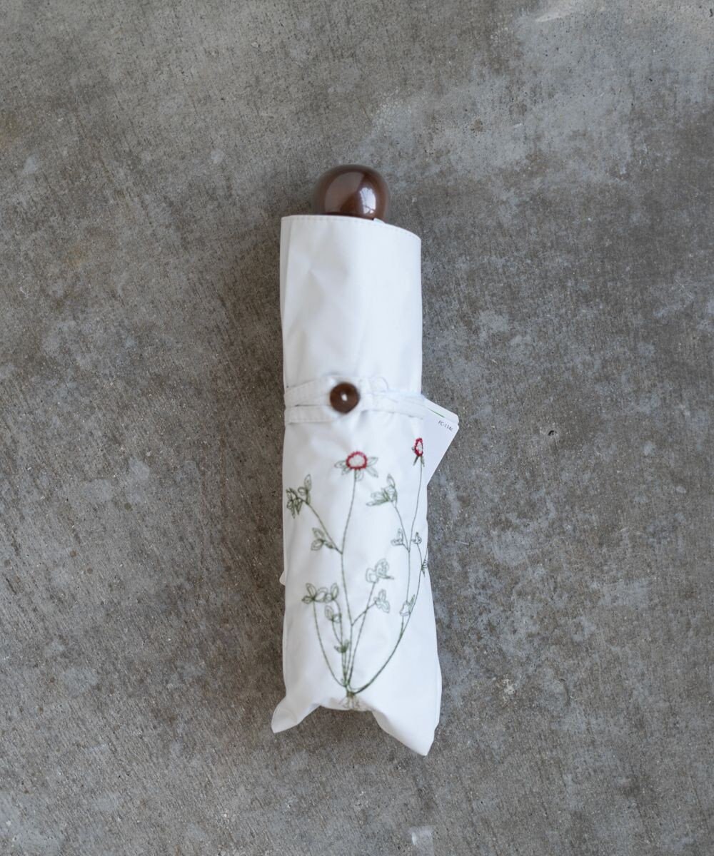 AND WOOL 〈一級遮光生地・晴雨兼用〉ボタニカル刺繍の日傘 （折りたたみ傘タイプ） 