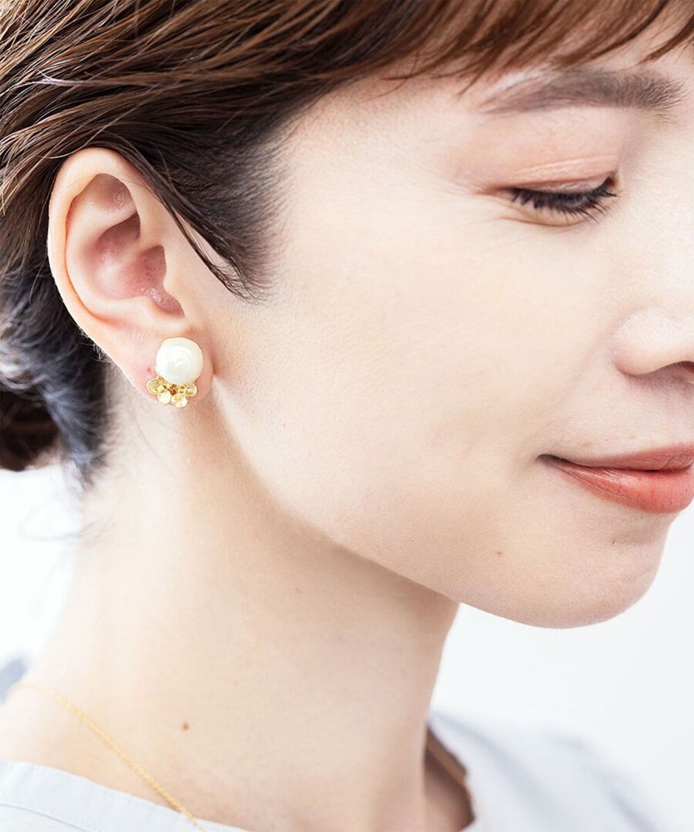 Pisceans フローラル&コットンパールイヤリング 