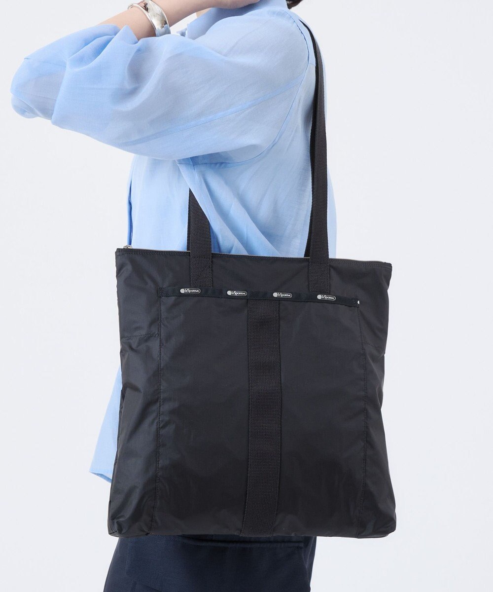 LeSportsac 10TH ESSENTIAL MAGAZINE TOTE/ブラックC 