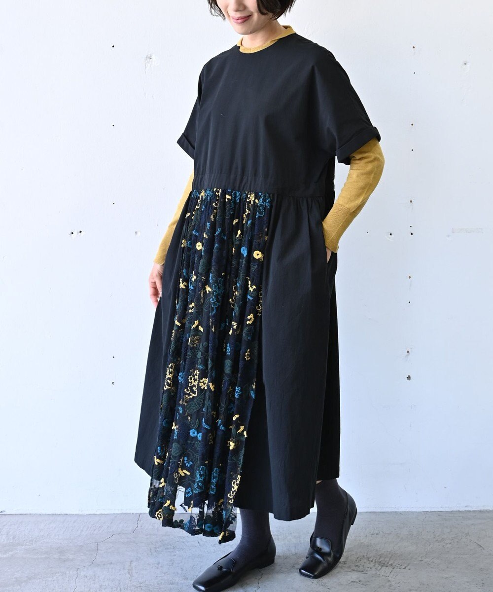 muuc 〈遠州織物の工場で織られた上質なコットン生地〉〈オーガニックコットン〉〈チュール素材に刺繍〉筆記帳刺繍ワンピースドレス 