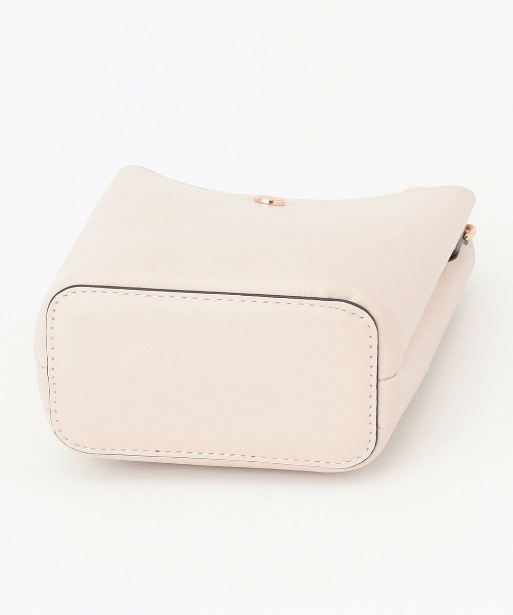 LA BAGAGERIE 【maison vert】 【多収納】ノットデザインポシェット 