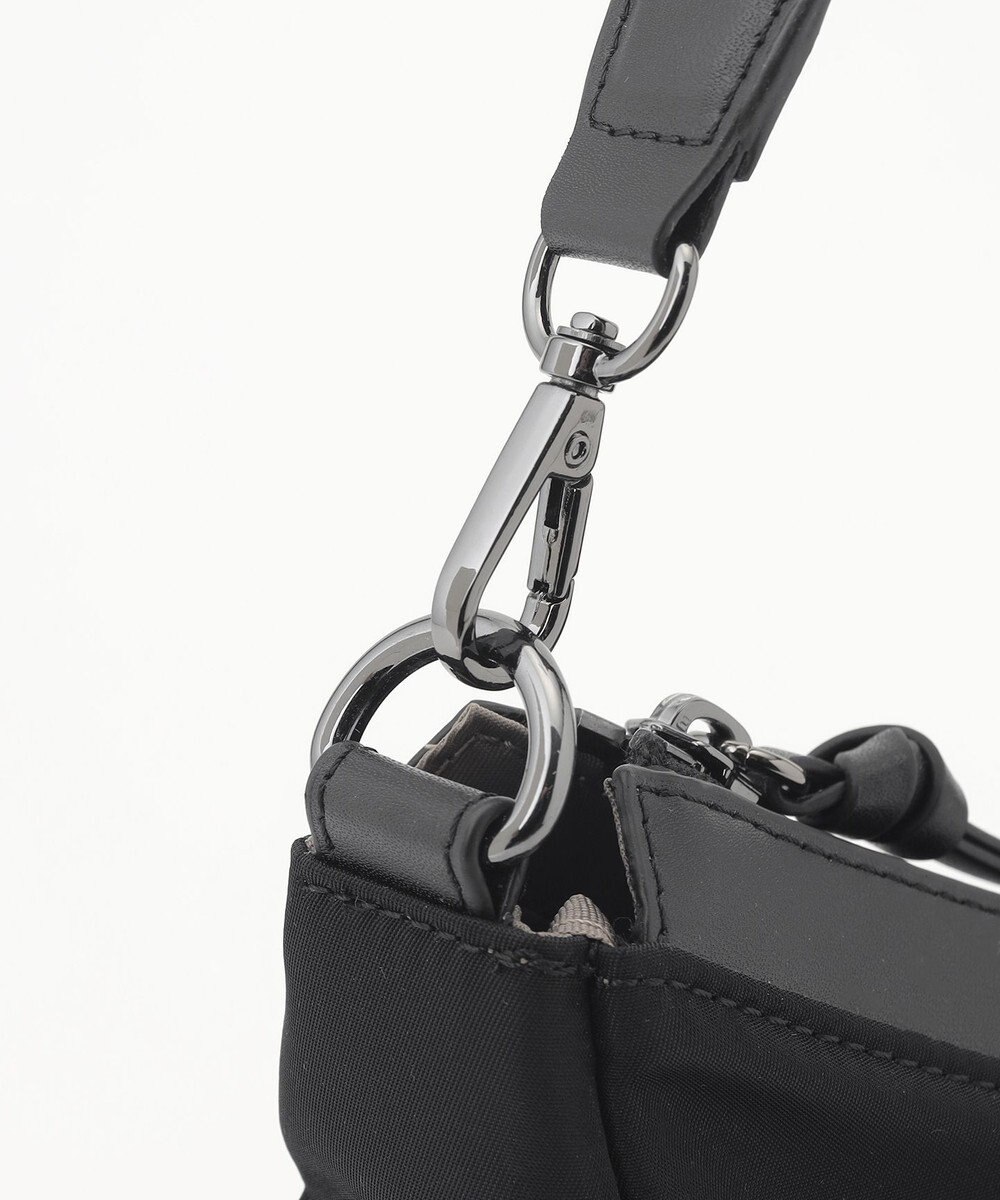 Y'SACCS ツイルナイロン　カーブショルダー　Sサイズ 