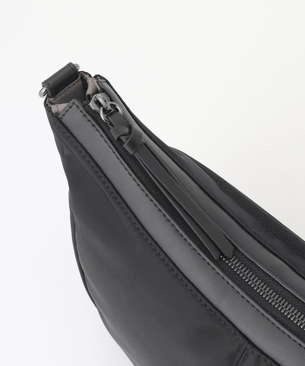 Y'SACCS ツイルナイロン　カーブショルダー　Sサイズ 