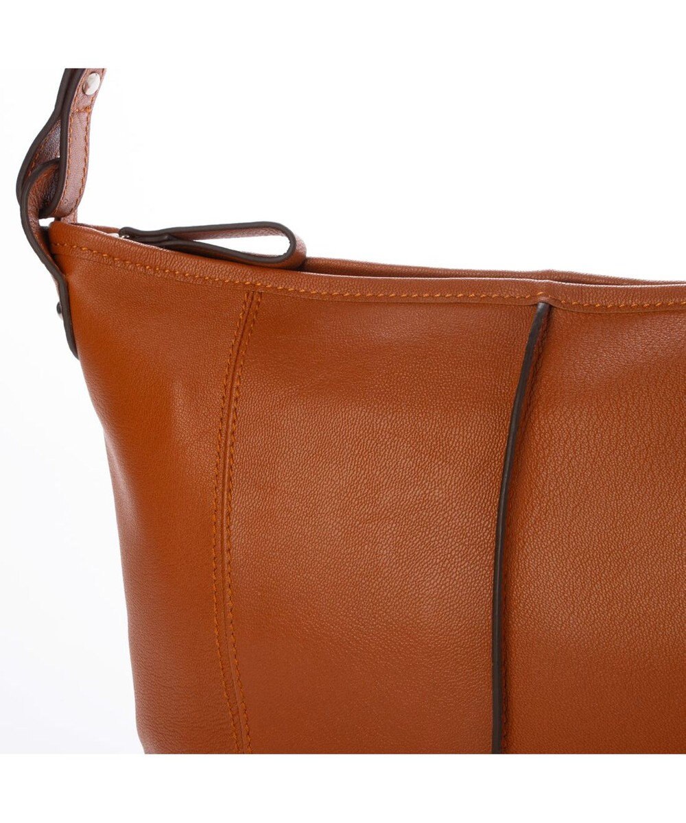 UNBILLION アトランタ ATLANTA / やぎ革軽量ショルダーS 