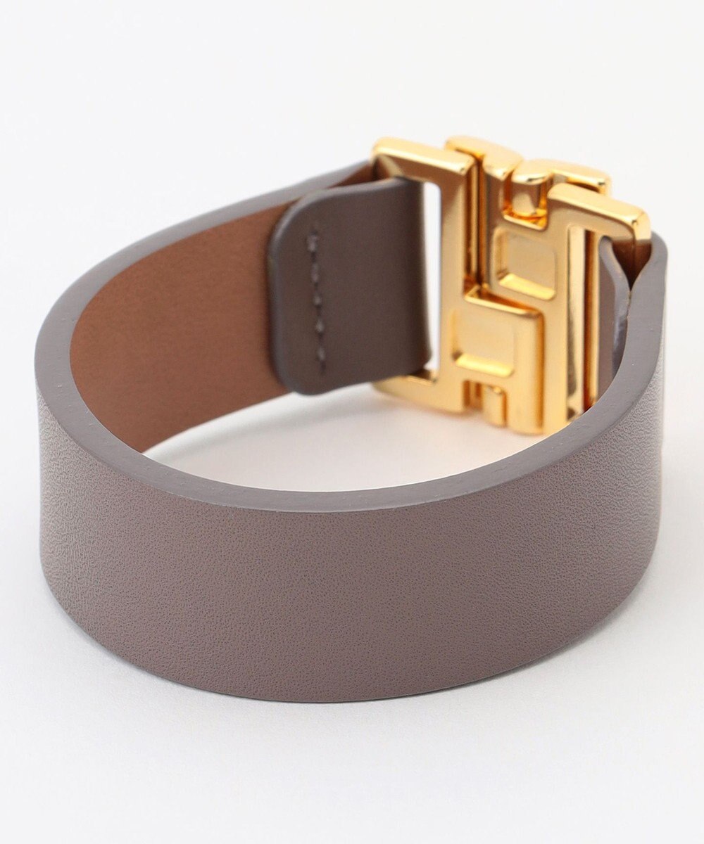 自由区 【SHIHOさん着用】レザースリム バングル 