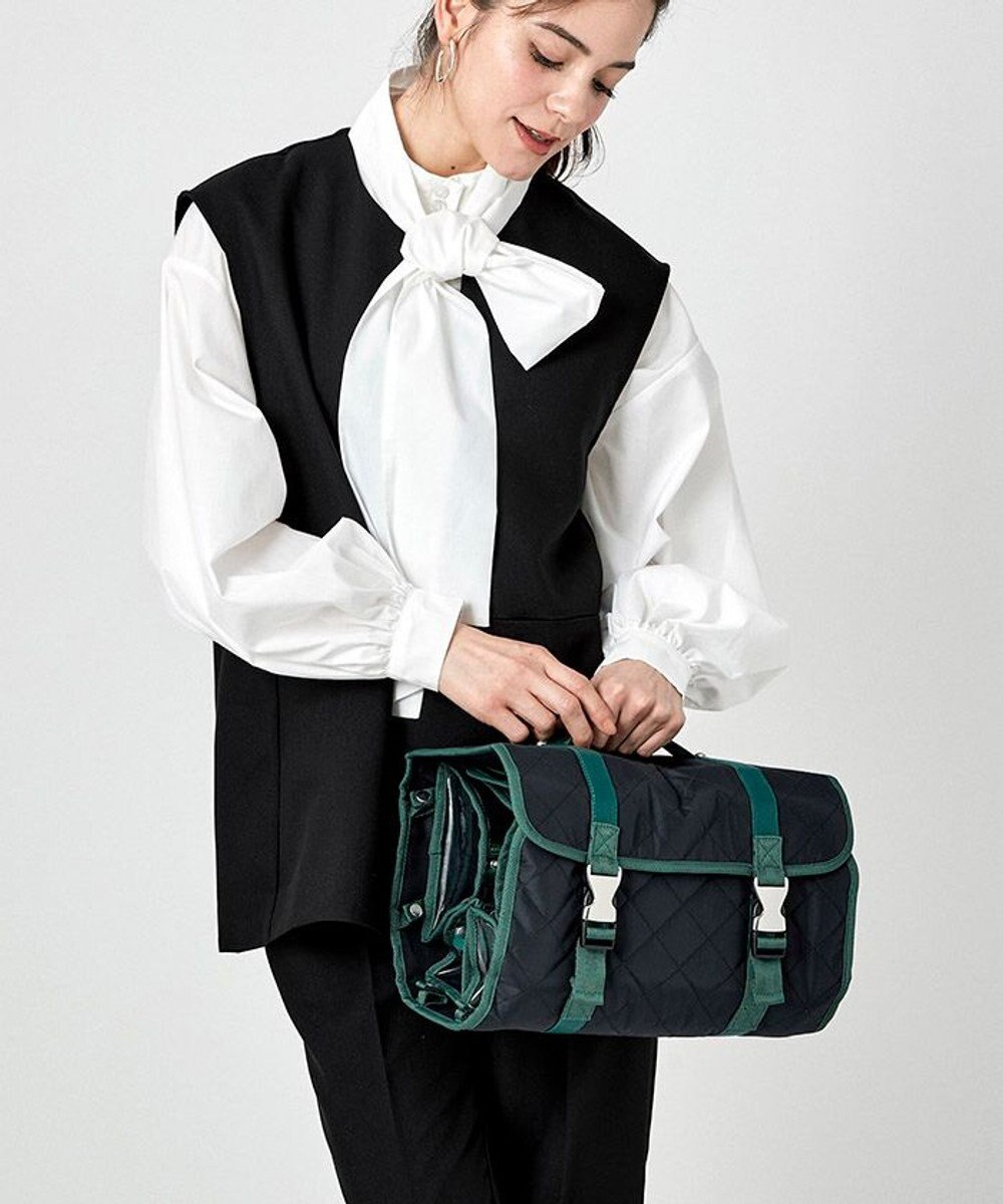 LeSportsac BEAUTY ROLL POUCH/ディープネイビーキルト 