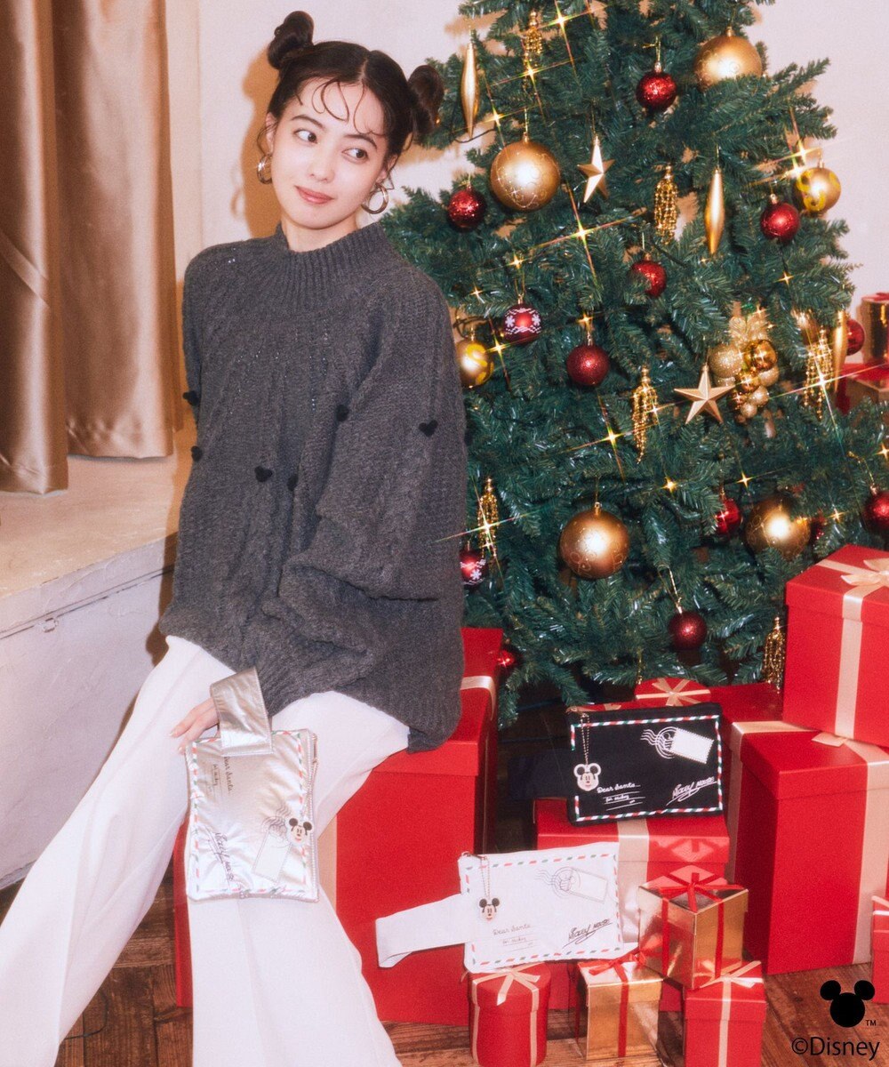 earth music&ecology 【予約】Disney/ミッキーチャーム付きレターモチーフポーチ 