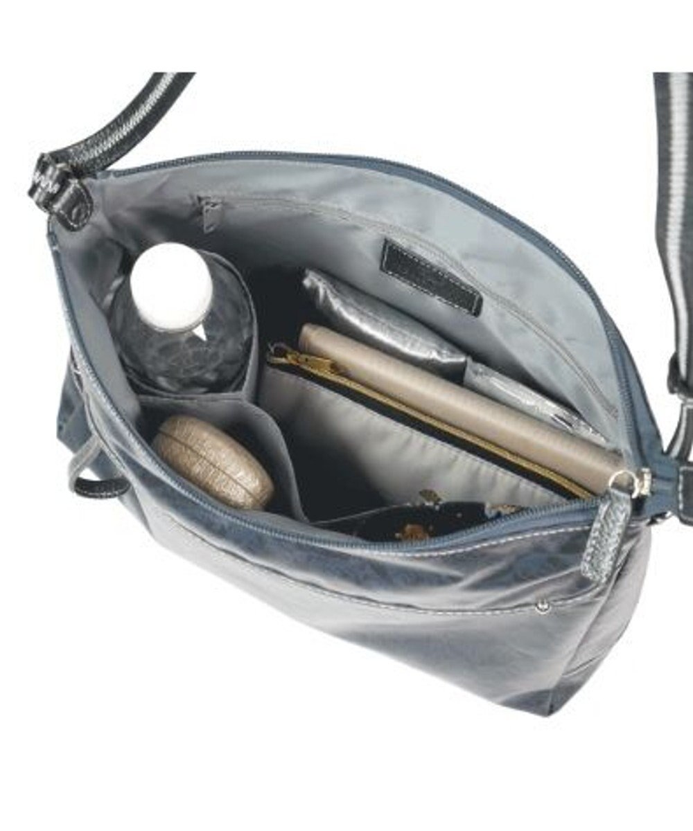 PELLE BORSA シンプルショルダーバッグ Alive アライブ 4449 