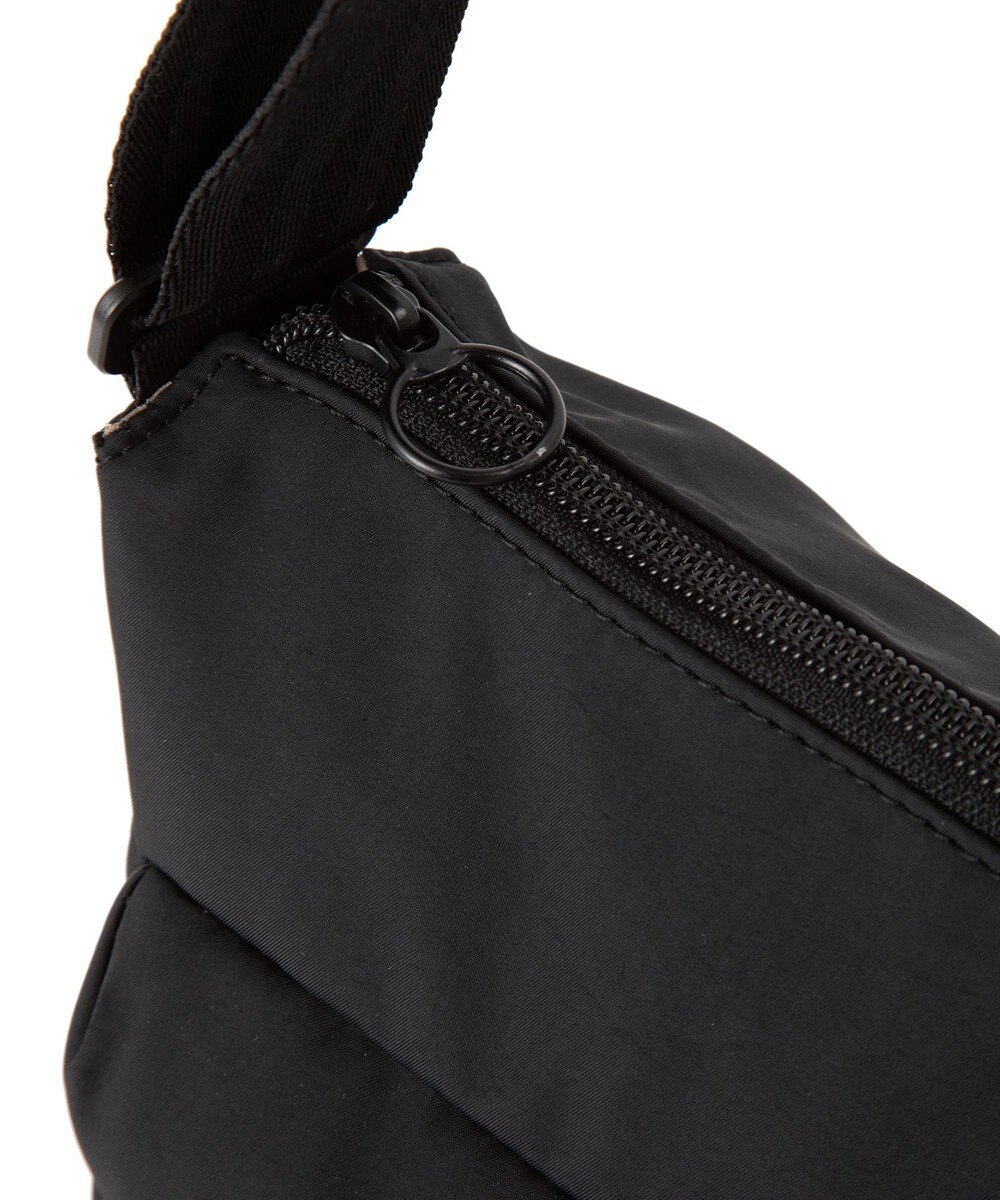 ACE BAGS & LUGGAGE World Traveler ミラ ショルダーバッグ  17531 ワールドトラベラー 