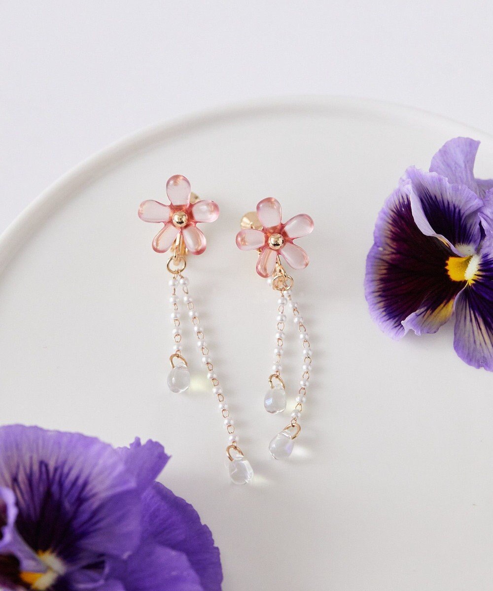Maison de FLEUR クリアフラワーイヤリング 