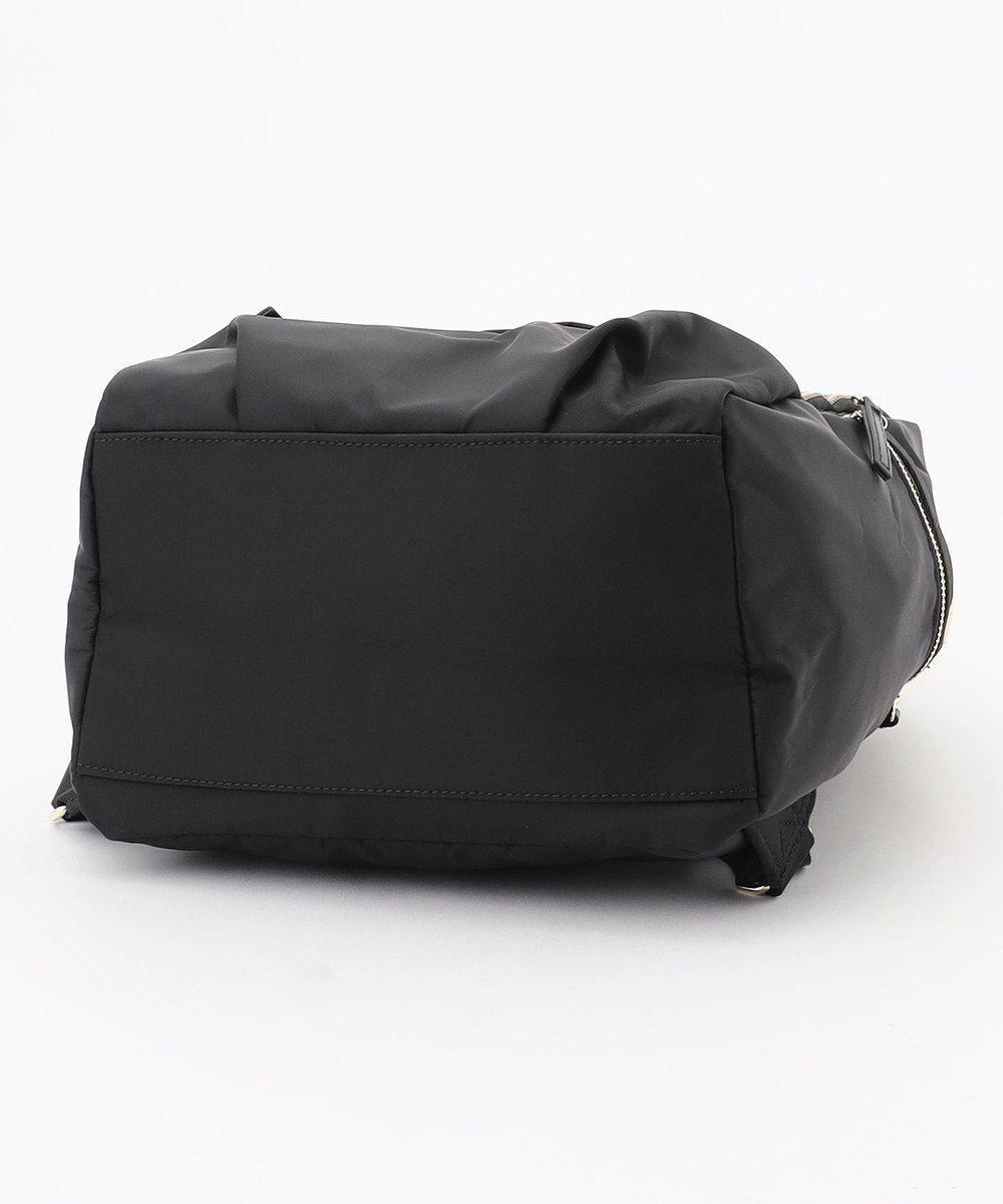 ICB 【A4サイズ収納可・容量約14L】8ポケットメタルファスナー ナイロンリュック 