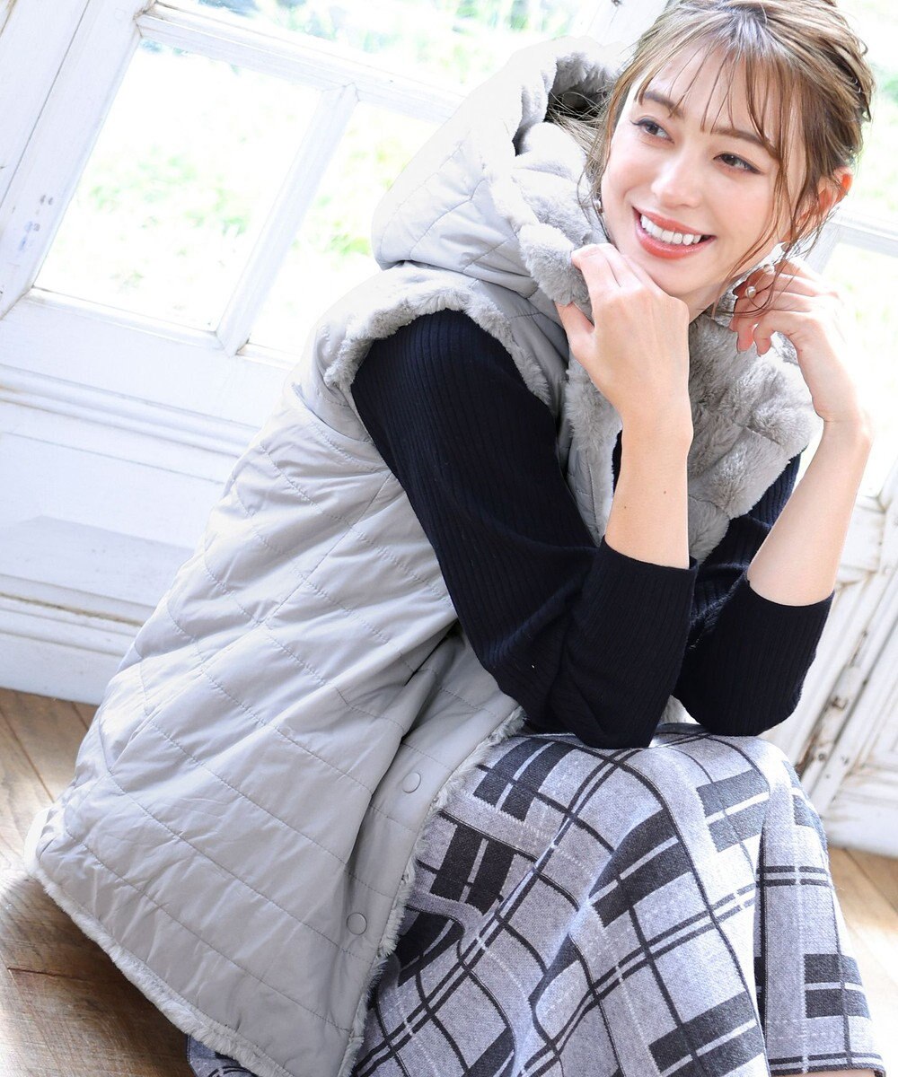 Tiaclasse 【2WAY】着回し自由のリバーシブルキルトフェイクファーベスト 