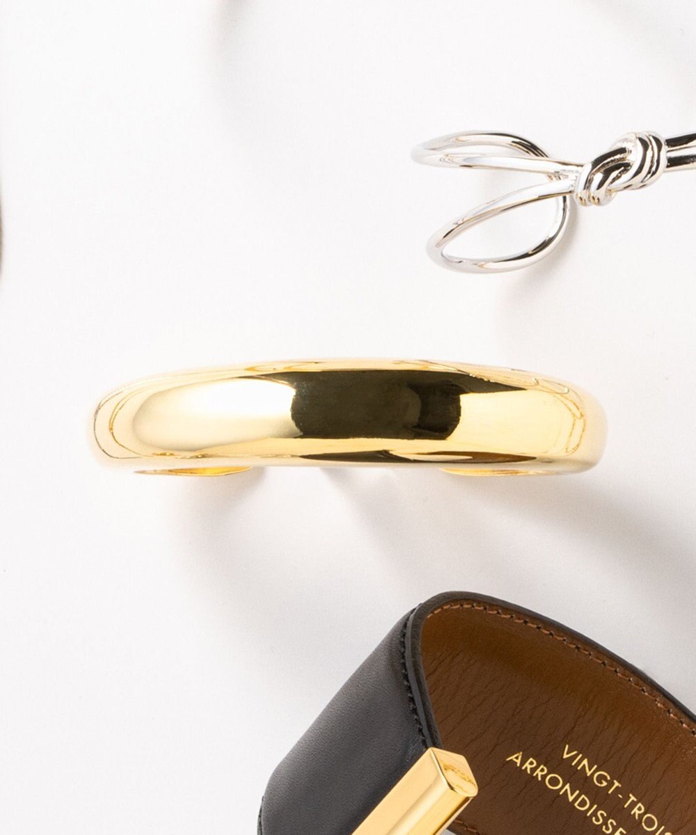 23区 【CLASSY.12月号掲載】プランプメタル バングル 