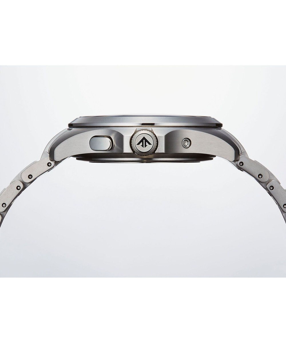 CITIZEN 【電池交換不要 デイ&デイト電波時計】視認性・耐久性を備えたエコ・ドライブ電波時計 LANDシリーズ 