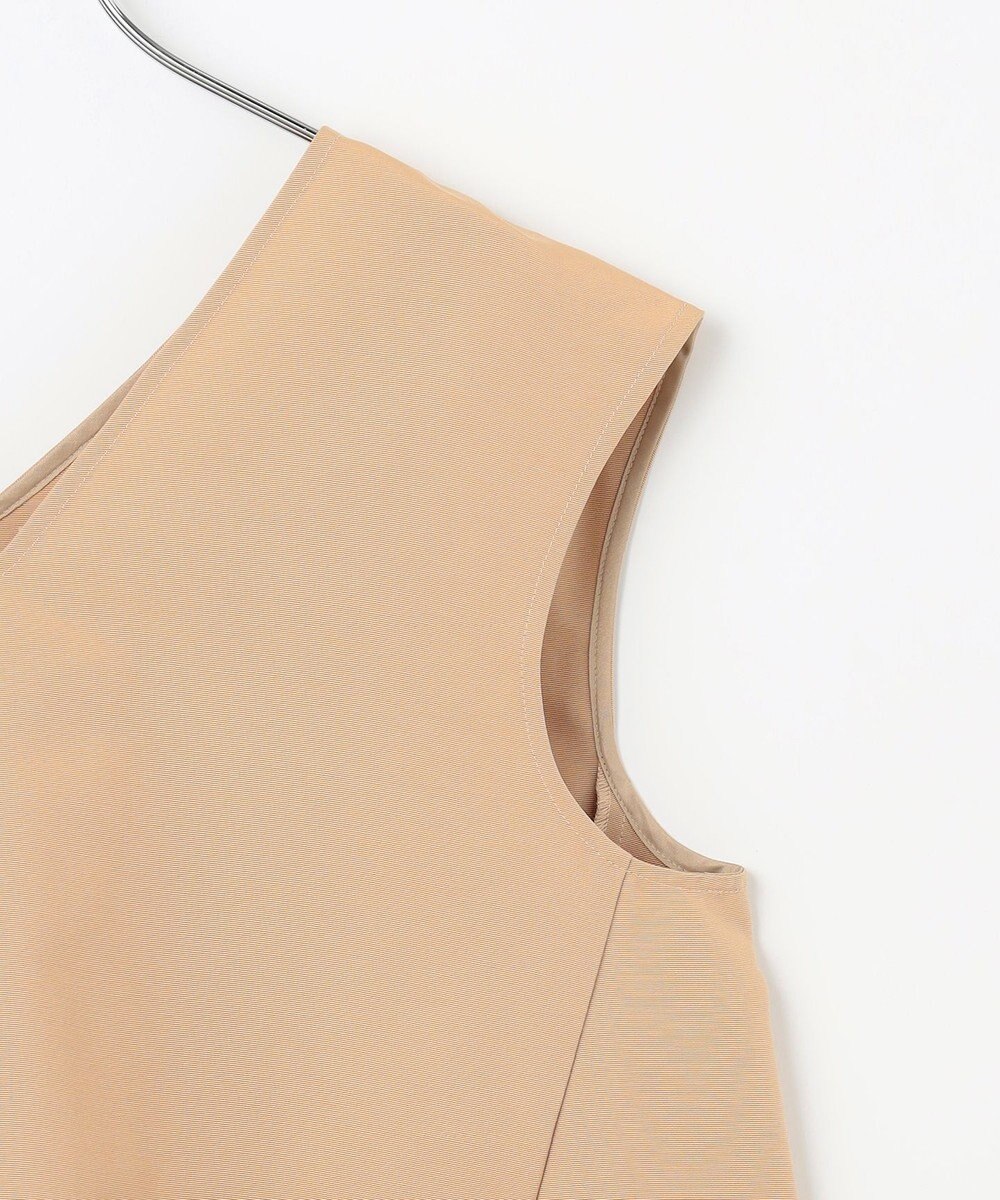 #Newans 【金子綾さんインスタライブご紹介アイテム】〈小柄さんにお勧め〉フリルヘムジレブラウス 