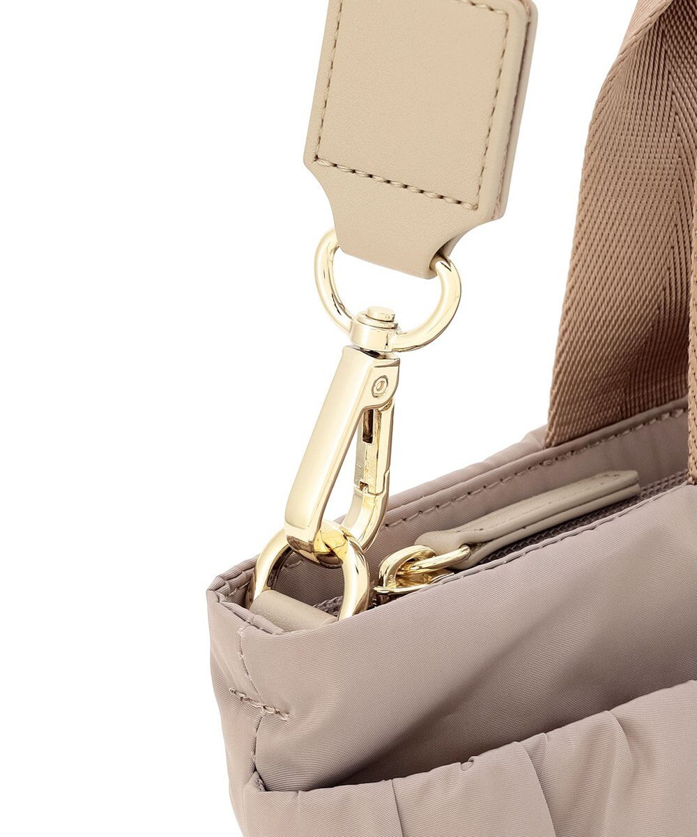 TOCCA TWISTY FORM BAG トートバッグ【WEB＆一部店舗限定】 