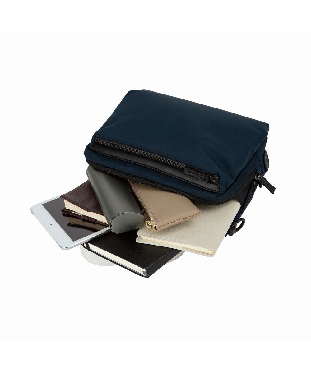 ACE BAGS & LUGGAGE ace. メトレクス ショルダーバッグ  軽量 横型 19112 エース 