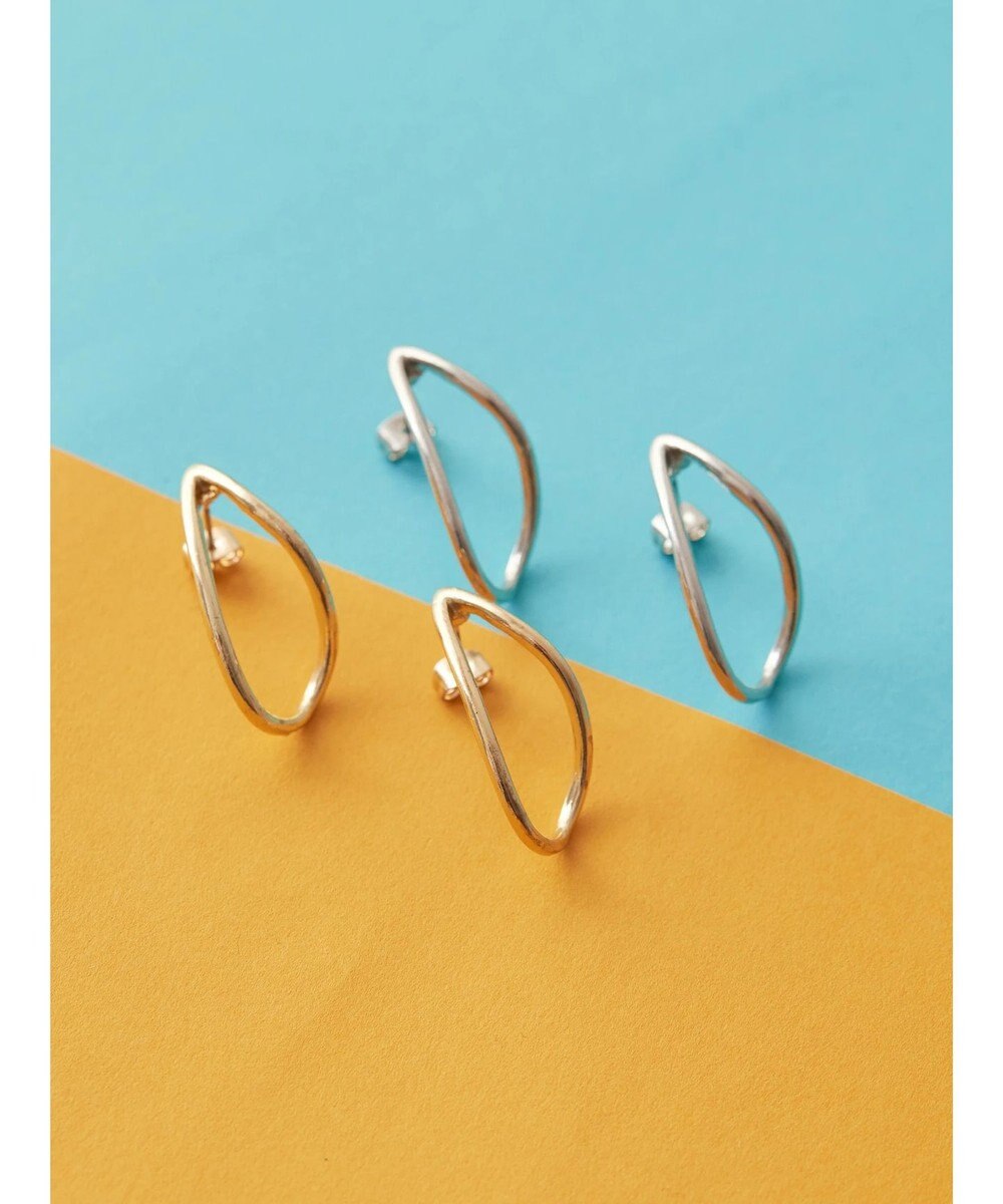 AMERICAN HOLIC ヒネリメタルピアス 