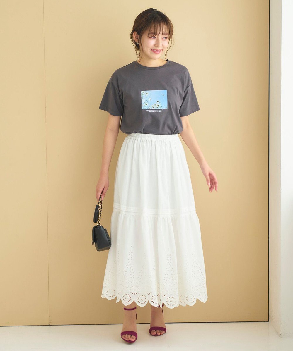 Feroux フラワーフォトプリント Tシャツ 