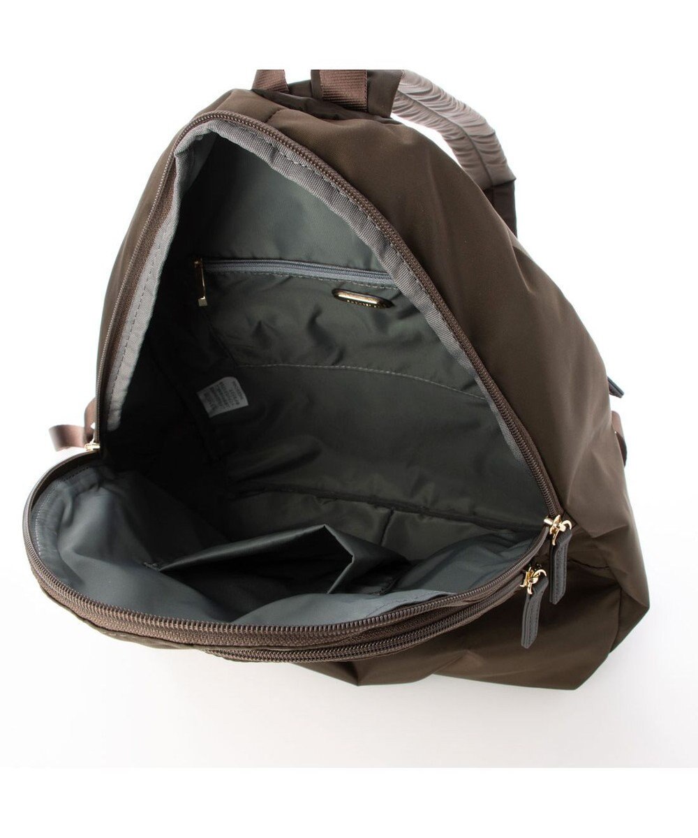 LA BAGAGERIE ナイロン　リュックサック 